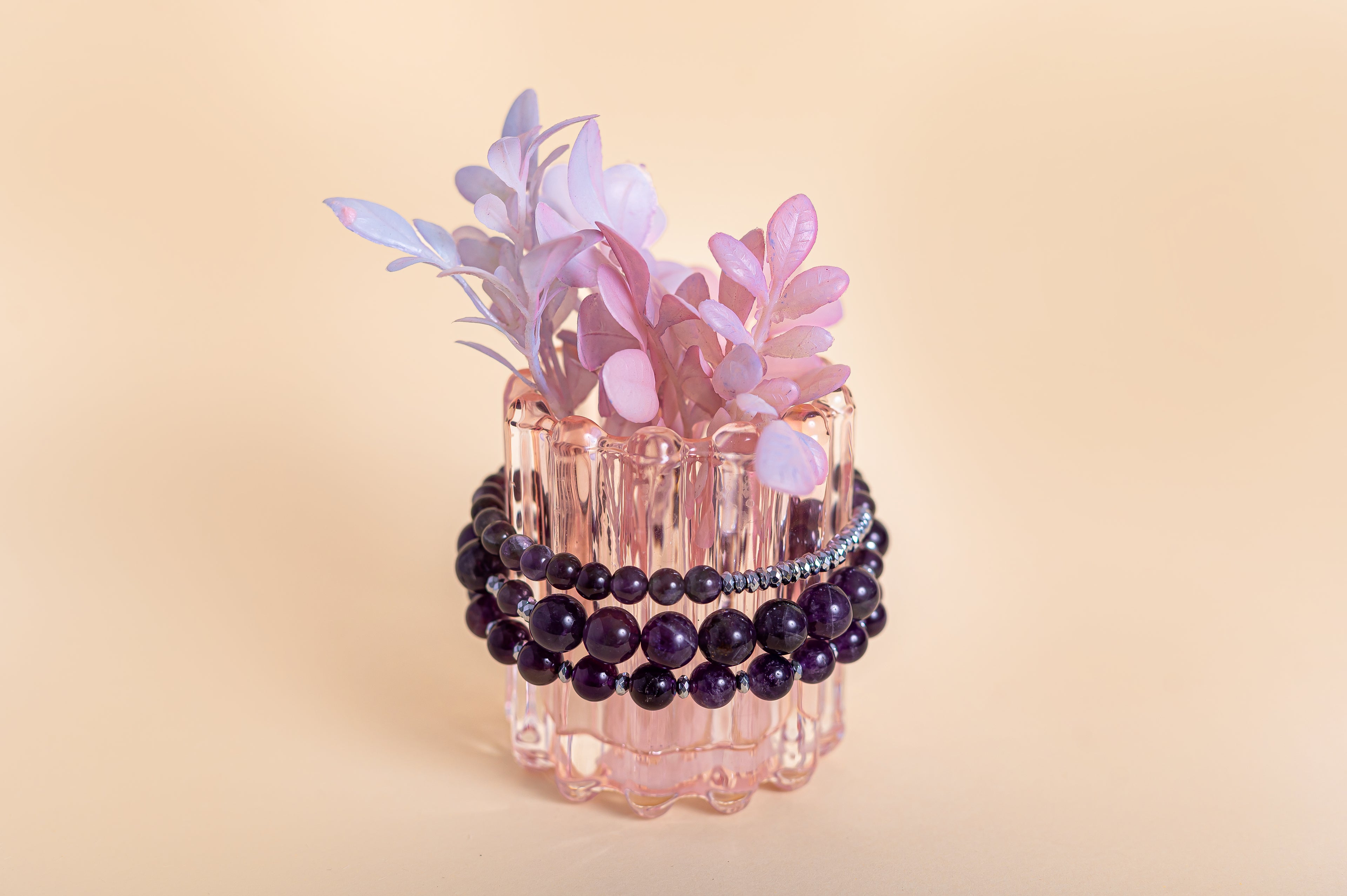 Комплект от три гривни с аметист и хематит