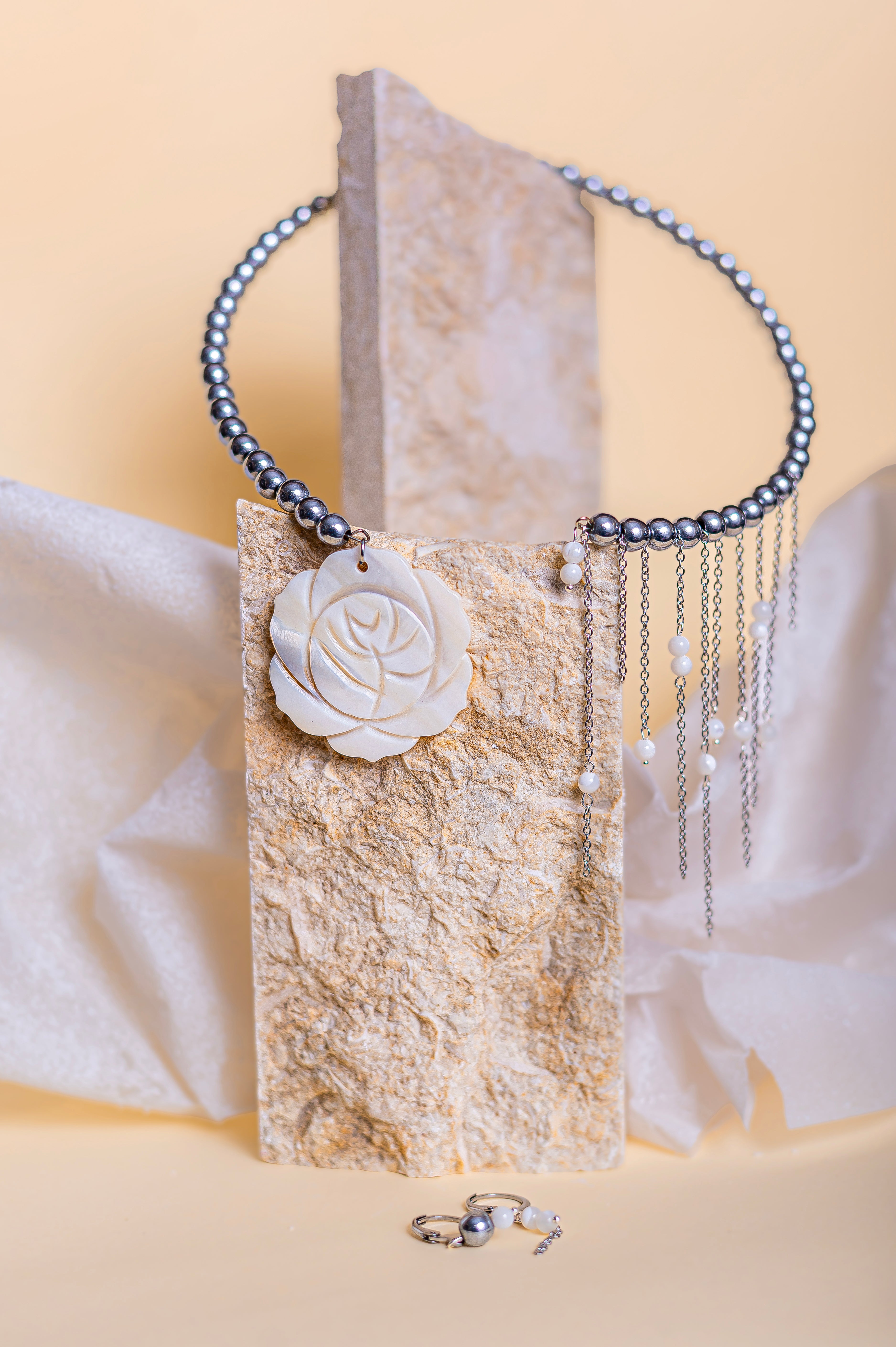 Сет „Нежна елегантност“ с хематит и седеф